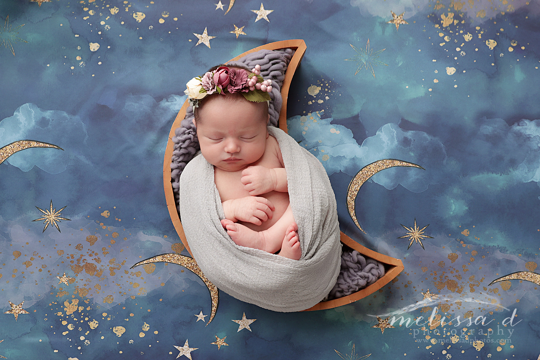 Fort Worth Newborn Photographer moon prop