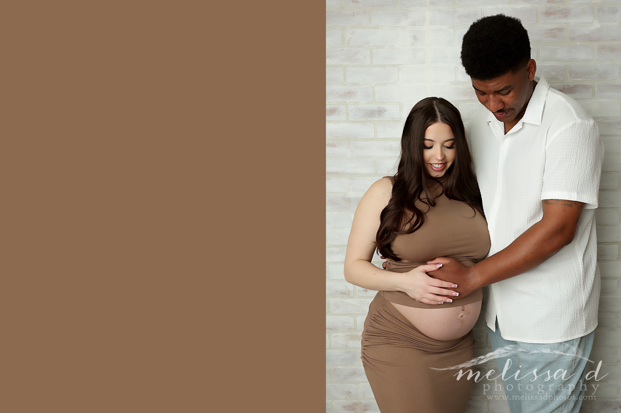 Keller Maternity Pictures classic couple pose